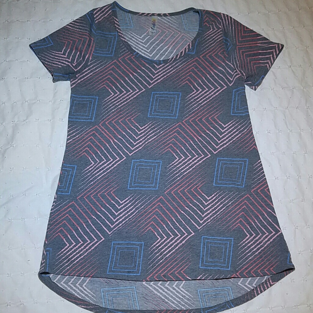 LuLaRoe Classic T